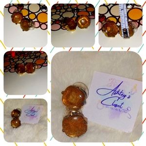 1/4" Gold 4 Prong Post Earrings with Rounded Square Citrine Stone